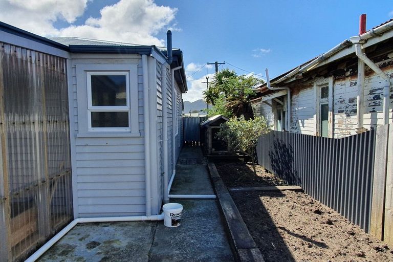 Photo of property in 6 O'grady Street, Blaketown, Greymouth, 7805