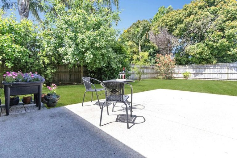 Photo of property in 8a Norfolk Drive, Cambridge, 3434