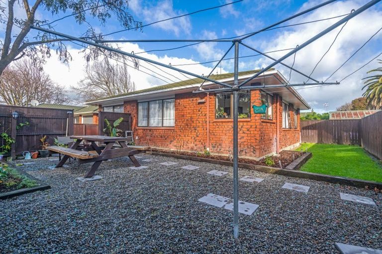 Photo of property in 9a Rolleston Street, Hokowhitu, Palmerston North, 4410