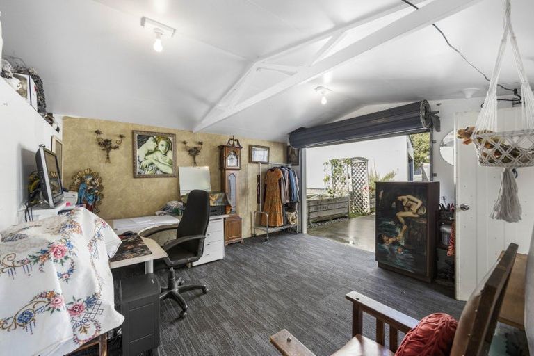 Photo of property in 11 Second Avenue, Glenbrook, Waiuku, 2681