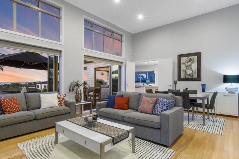 Photo of property in 25 Haden Place, Omokoroa, 3114