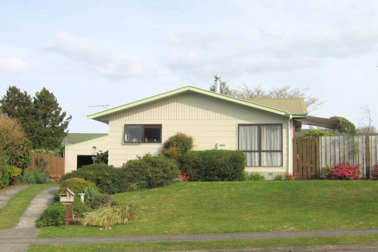 Photo of property in 9 Hodgkins Street, Pukehangi, Rotorua, 3015