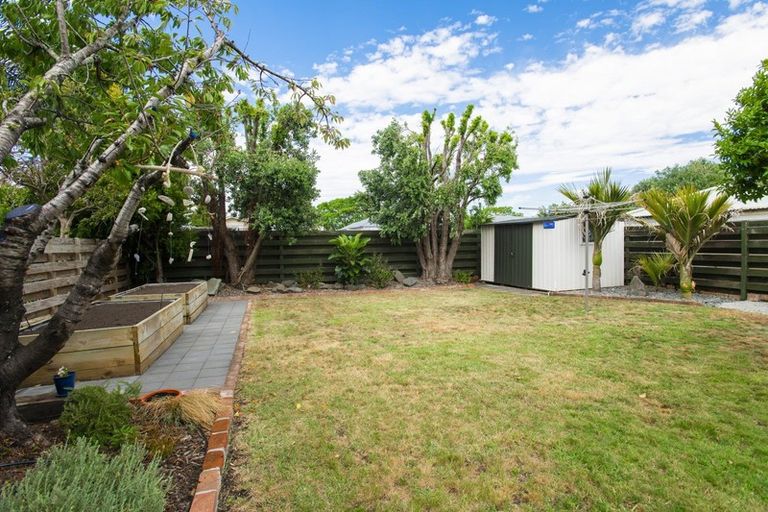 Photo of property in 46 Waitangi Street, Gisborne, 4010