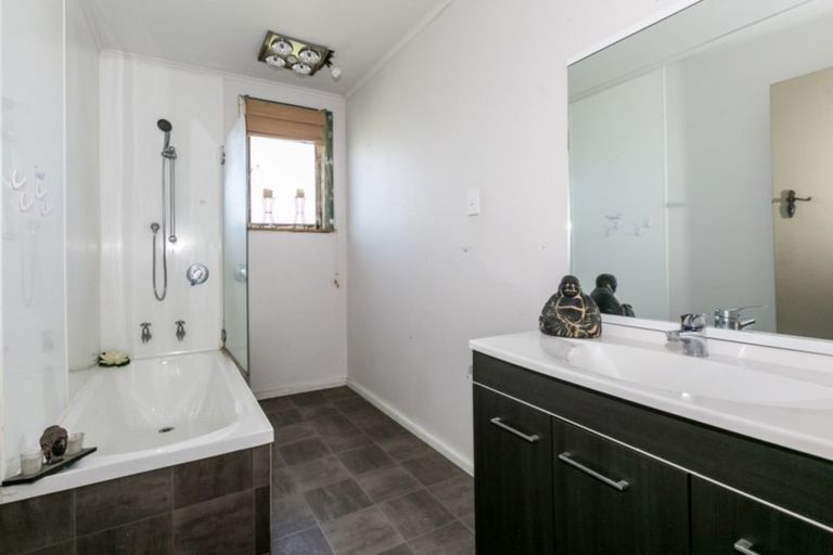 Photo of property in 17 Buckingham Street, Whakatu, Hastings, 4102