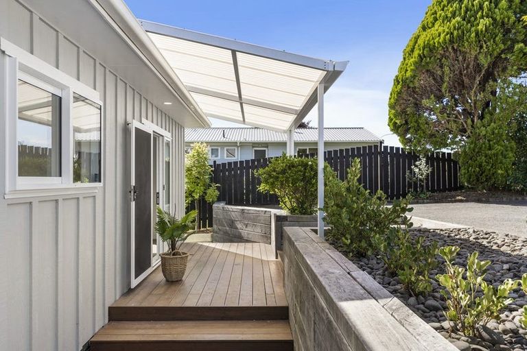 Photo of property in 75 Waitaha Road, Welcome Bay, Tauranga, 3112