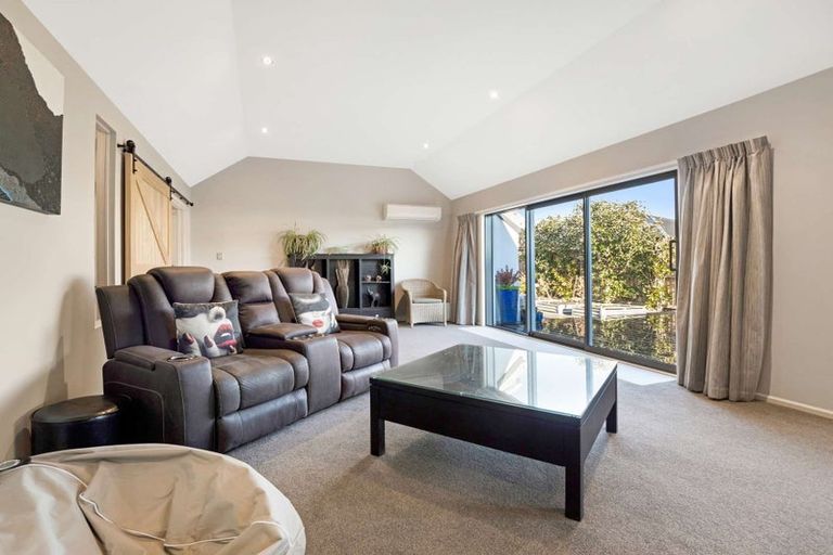 Photo of property in 187 Halswell Junction Road, Halswell, Christchurch, 8025