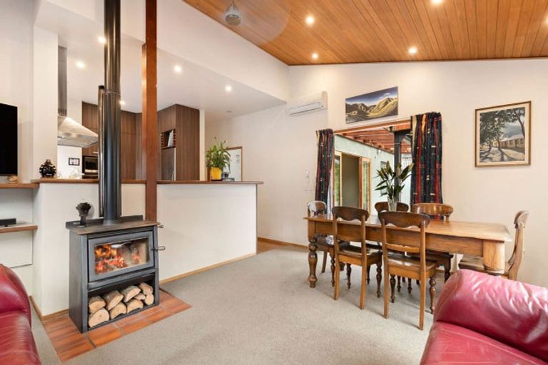 Photo of property in 14 Stafford Street, Arrowtown, 9302