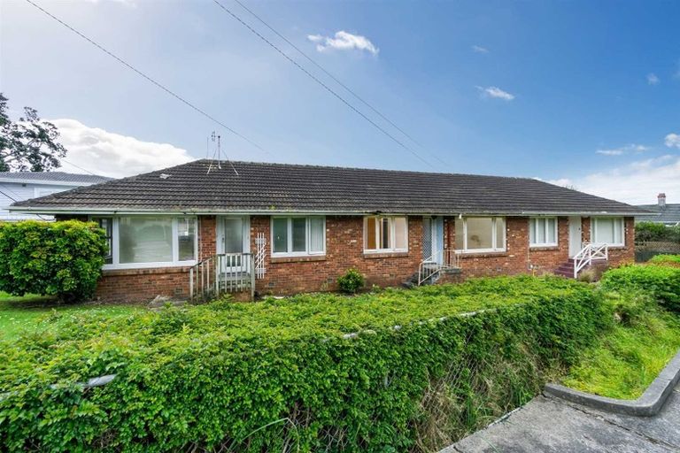 Photo of property in 2/300 Lake Road, Hauraki, Auckland, 0622
