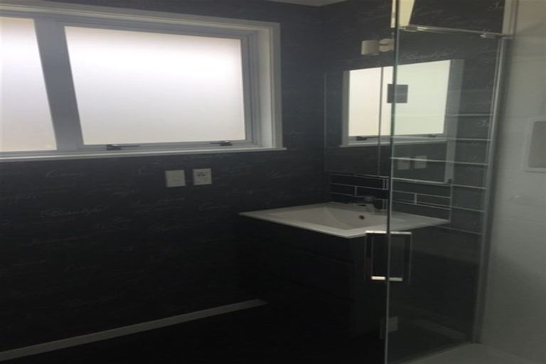 Photo of property in 64c Edgecumbe Road, Tauranga, 3110