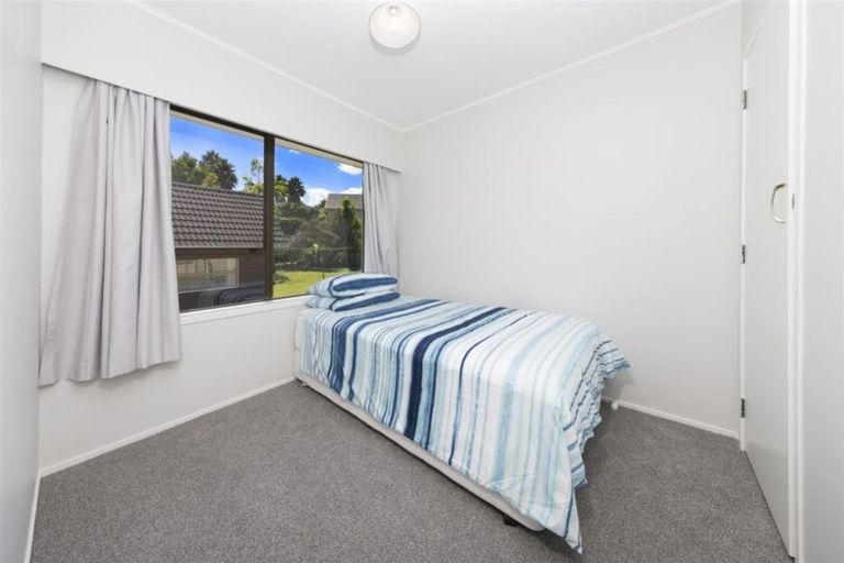 Photo of property in 1/20 Gladys Avenue, Glenfield, Auckland, 0629