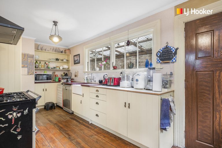 Photo of property in 56 Maori Road, Dunedin Central, Dunedin, 9016