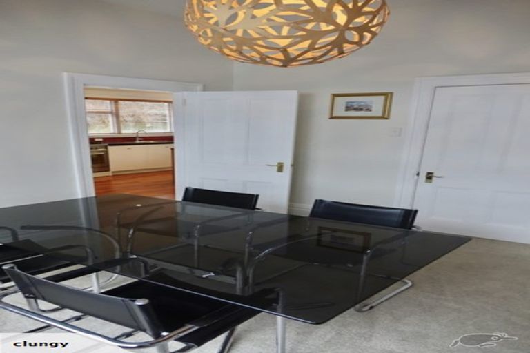 Photo of property in 49 Cleveland Street, Edgeware, Christchurch, 8013