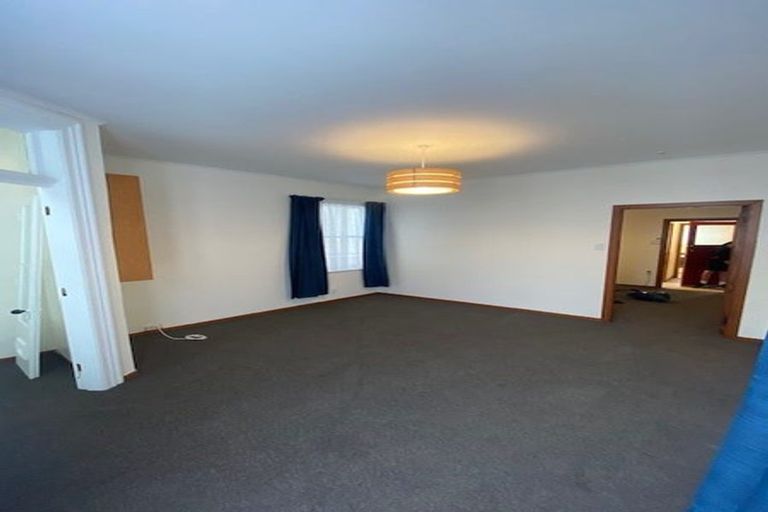 Photo of property in 1/27 Brougham Street, Mount Victoria, Wellington, 6011