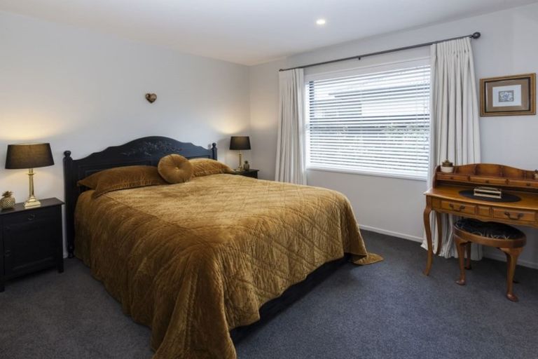 Photo of property in 80 Tomes Road, St Albans, Christchurch, 8052