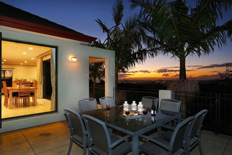 Photo of property in 498 Redoubt Road, Flat Bush, Auckland, 2019