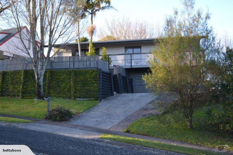 Photo of property in 12 Taylor Street, Ohauiti, Tauranga, 3112