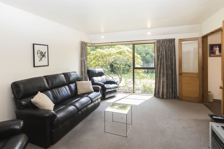 Photo of property in 11 Cicada Place, Hei Hei, Christchurch, 8042