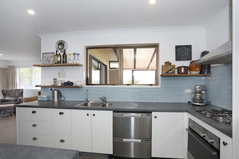 Photo of property in 36 Heatherlea Heights, Feilding, 4702