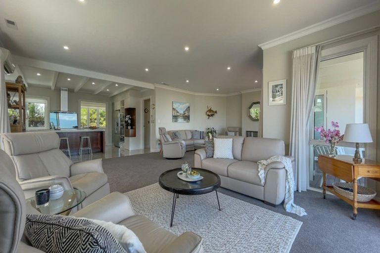 Photo of property in 11 Ngarimu Heights Row, Ngarimu Bay, Thames, 3575