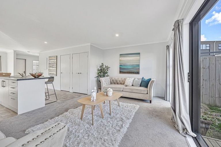 Photo of property in 11 Haroto Street, Manukau, Auckland, 2104