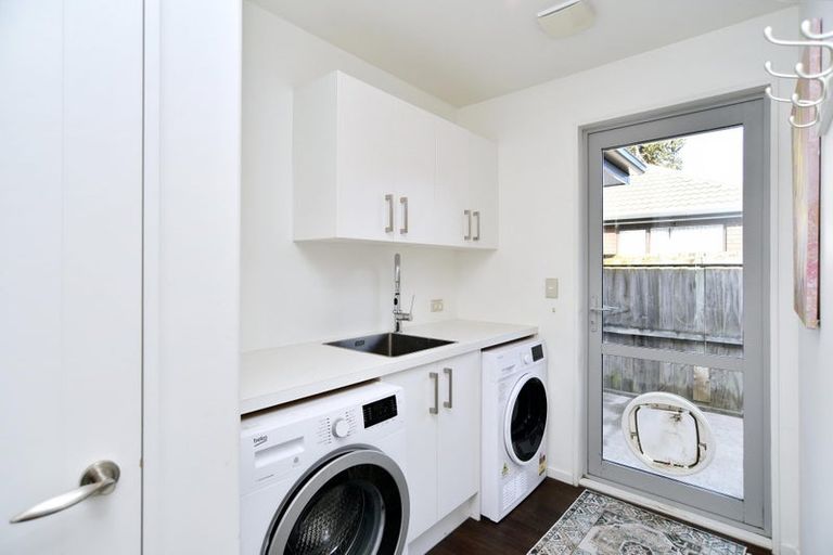 Photo of property in 1 Rue De La Mare, Parklands, Christchurch, 8083