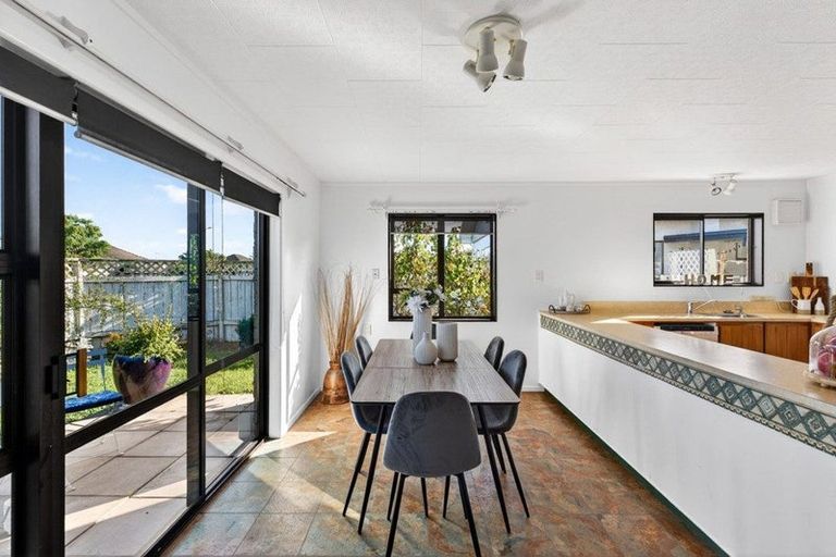 Photo of property in 26 Flanders Avenue, Onekawa, Napier, 4110