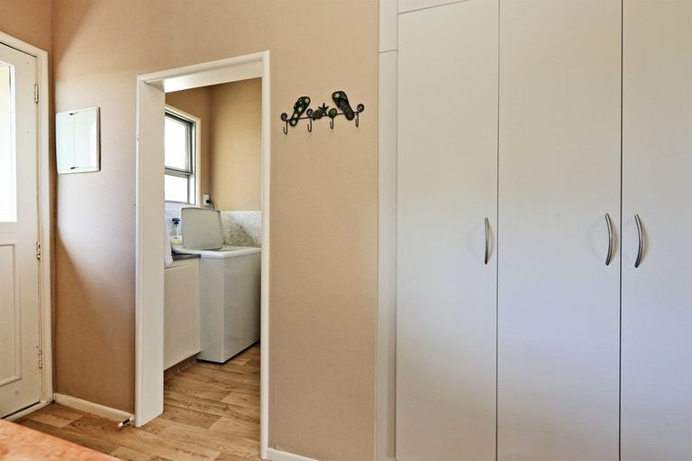 Photo of property in 14 John Ross Place, Kairakau, Elsthorpe, 4295