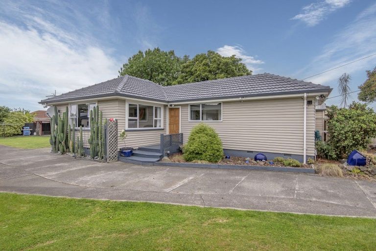 Photo of property in 126 Gilberthorpes Road, Hei Hei, Christchurch, 8042