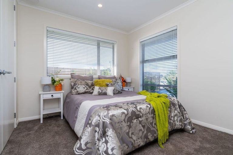 Photo of property in 40 Mariners Haven, One Tree Point, 0118