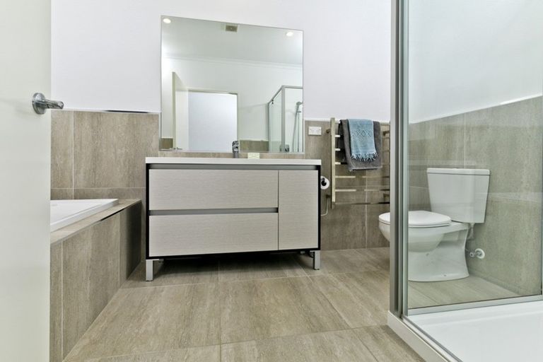 Photo of property in 12 Flounder Road, Hobsonville, Auckland, 0616