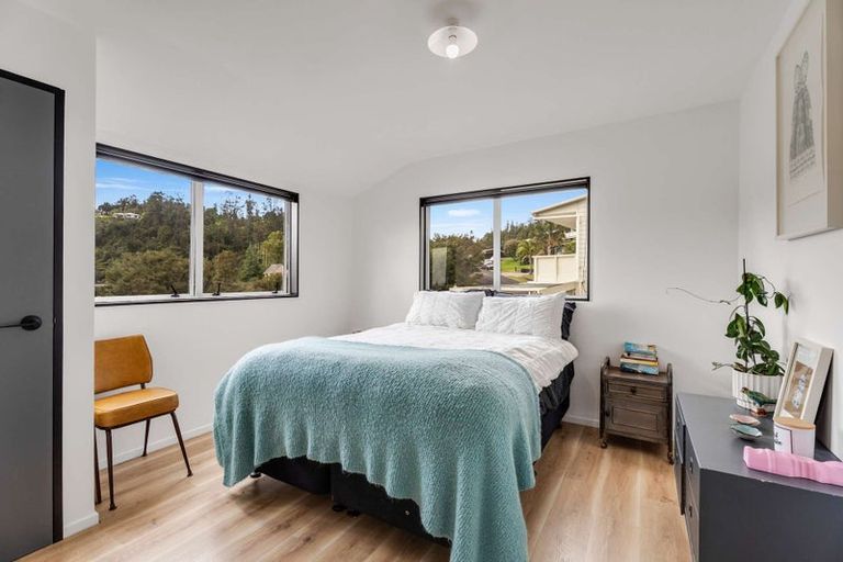 Photo of property in 33 Windsor Drive, Tairua, 3508