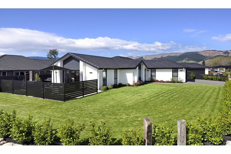 Photo of property in 76 Malone Crescent, Richmond, 7020