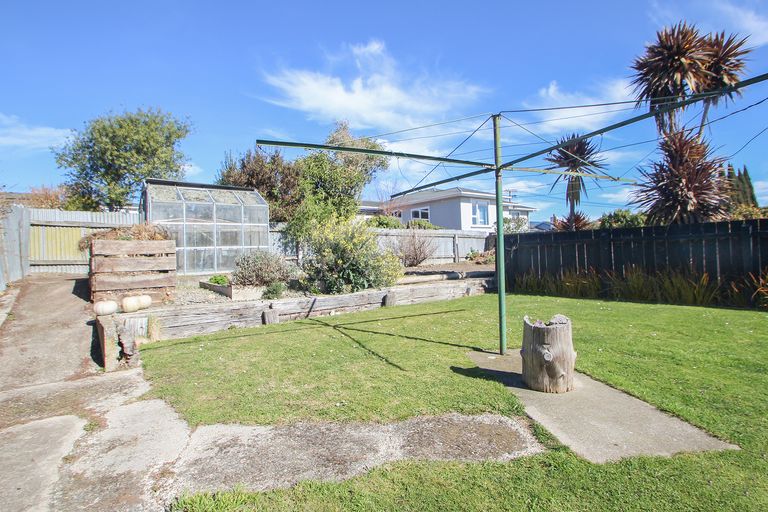 Photo of property in 23 Hayle Street, Holmes Hill, Oamaru, 9401