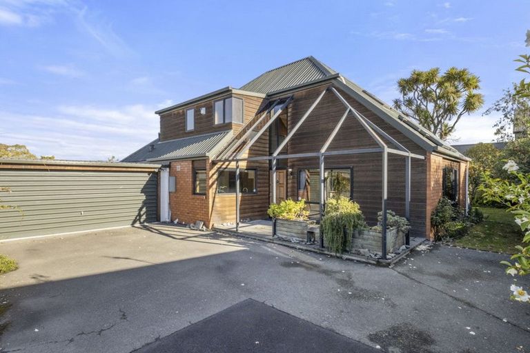 Photo of property in 10a Nikau Place, Riccarton, Christchurch, 8011