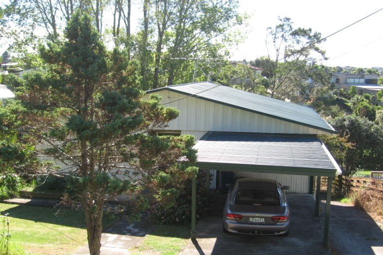 Photo of property in 673 Beach Road, Rothesay Bay, Auckland, 0630