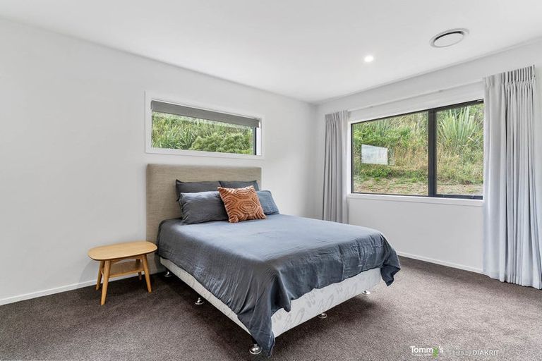 Photo of property in 41 Ken Douglas Drive, Aotea, Porirua, 5024