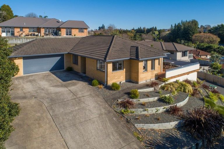 Photo of property in 74 Kinloch Way, Bethlehem, Tauranga, 3110