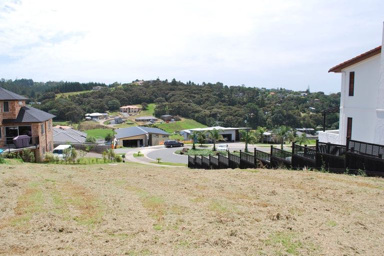 Photo of property in 67 Hawaiian Parade, Arkles Bay, Whangaparaoa, 0932