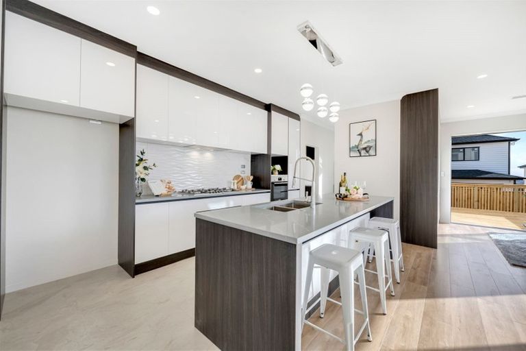 Photo of property in 13 Aklander Rise, Flat Bush, Auckland, 2019