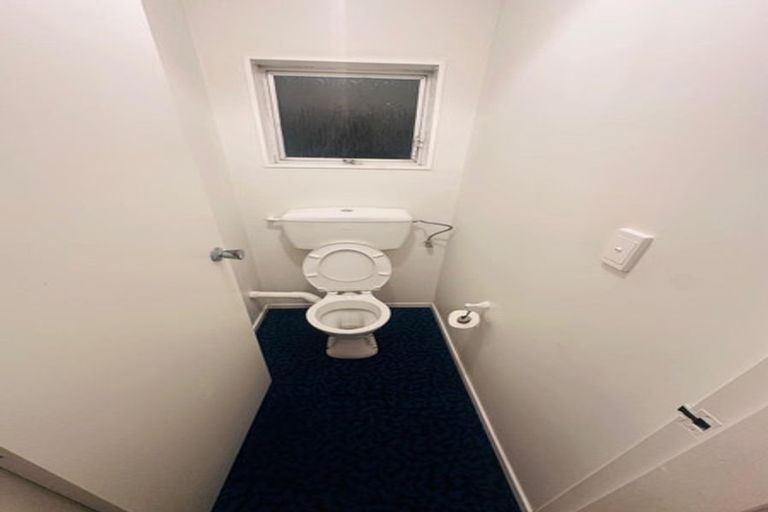 Photo of property in 2/264 Wellington Road, Wainuiomata, Lower Hutt, 5014