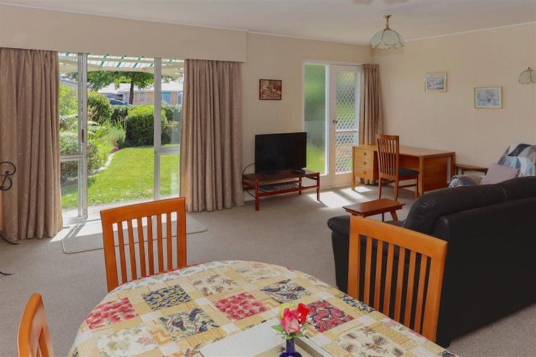 Photo of property in 2a Lightheart Street, Glenholme, Rotorua, 3010