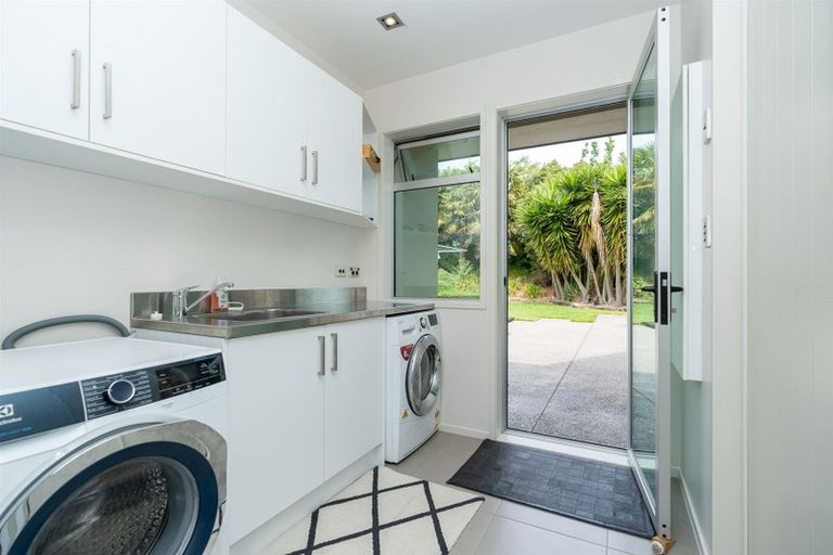 Photo of property in 42 Ryvington Lane, Tamahere, Hamilton, 3283