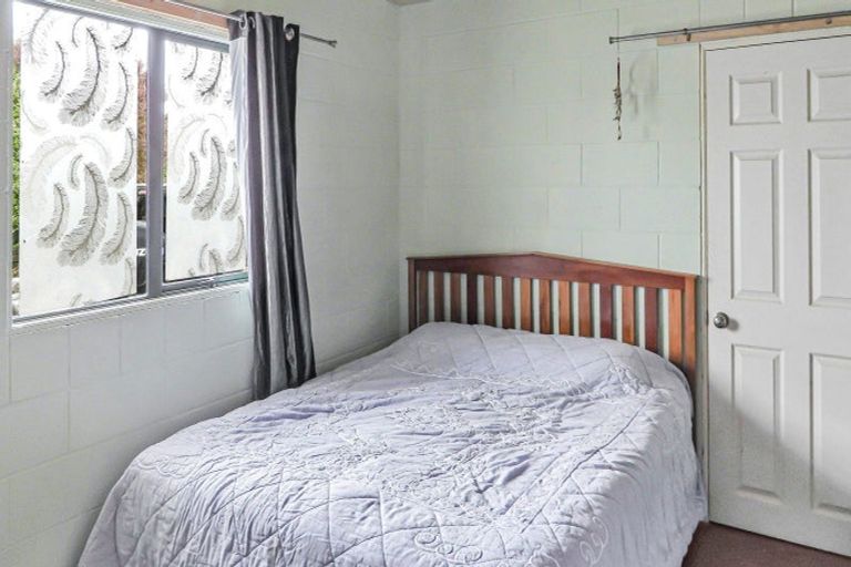 Photo of property in 1931 Parewanui Road, Parewanui, Bulls, 4894