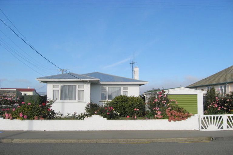 Photo of property in 13-15 Caledonian Road, Oamaru North, Oamaru, 9400