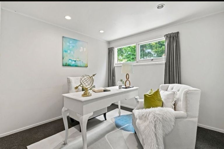 Photo of property in 31a Hythe Terrace, Mairangi Bay, Auckland, 0630