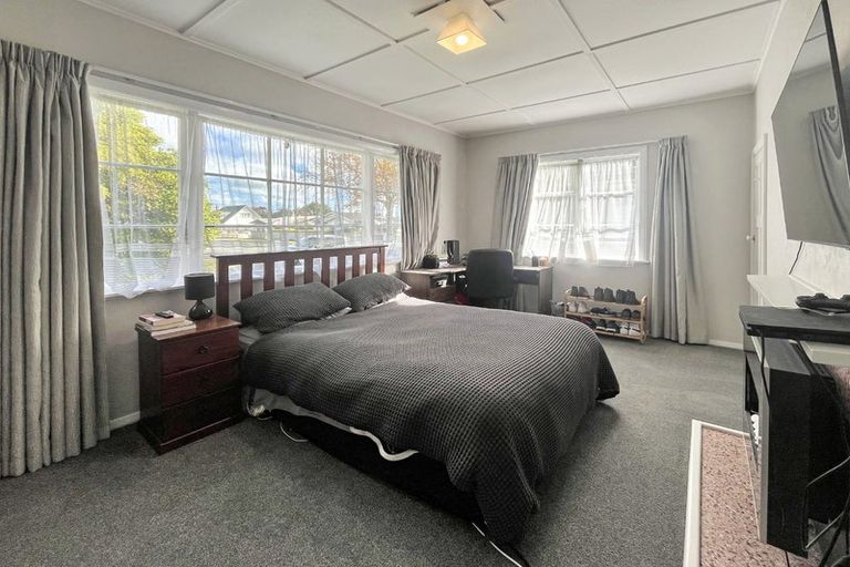 Photo of property in 13 Webb Street, Terrace End, Palmerston North, 4410