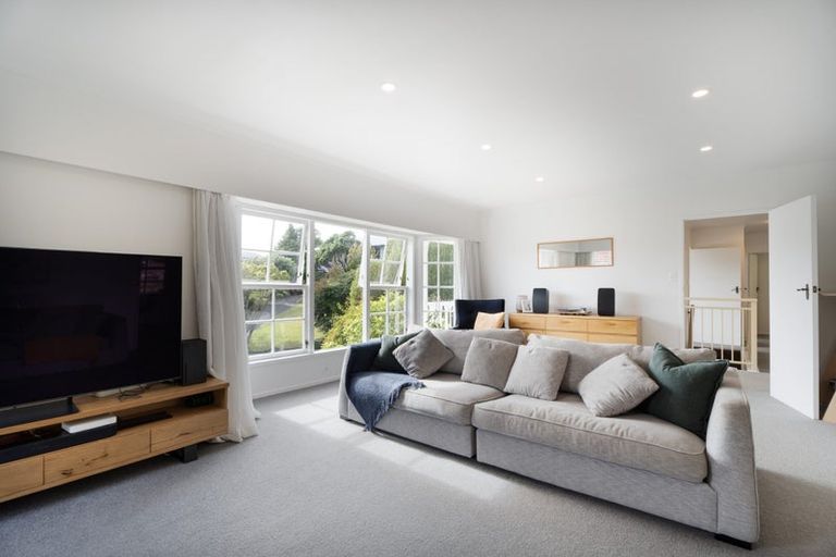 Photo of property in 14 Dormar Place, Churton Park, Wellington, 6037