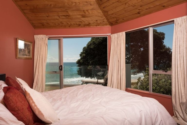 Photo of property in 131 Karewa Parade, Papamoa Beach, Papamoa, 3118