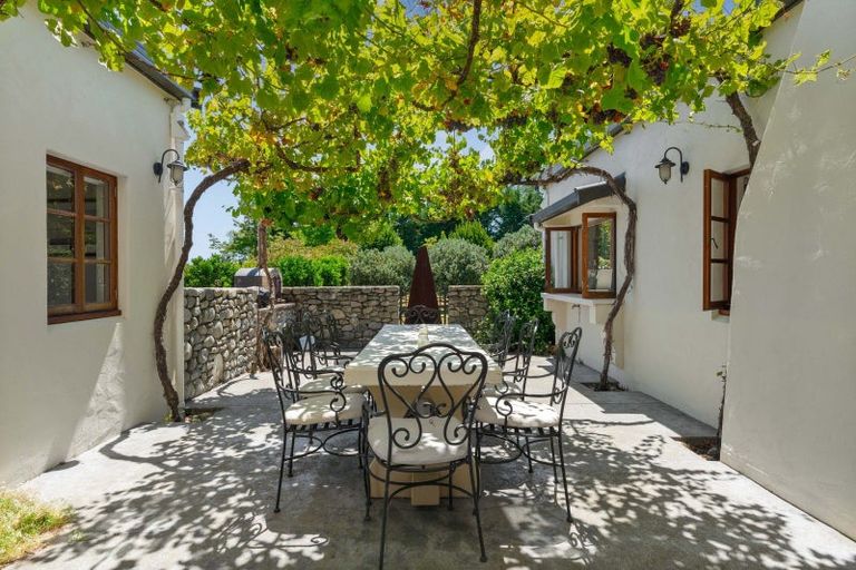 Photo of property in 147 Black Rock Road, Te Ore Ore, Masterton, 5886