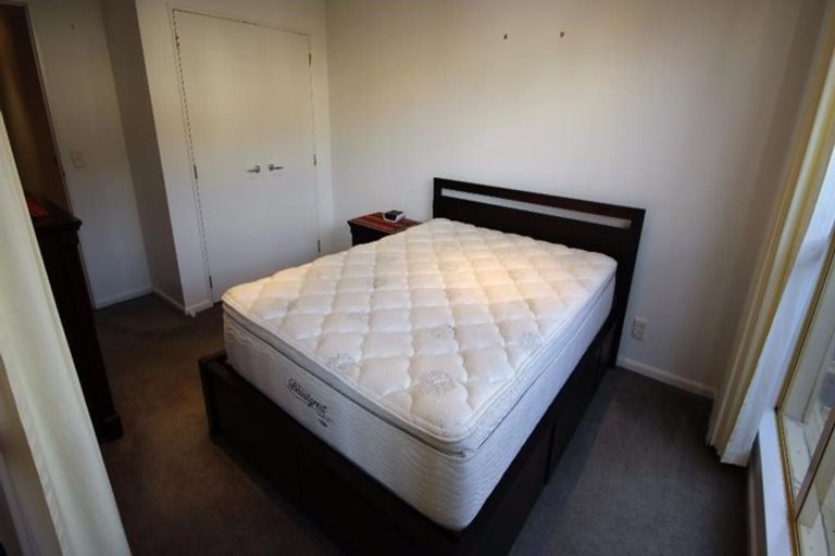 Photo of property in 9/5b Kent Terrace, Mount Victoria, Wellington, 6011